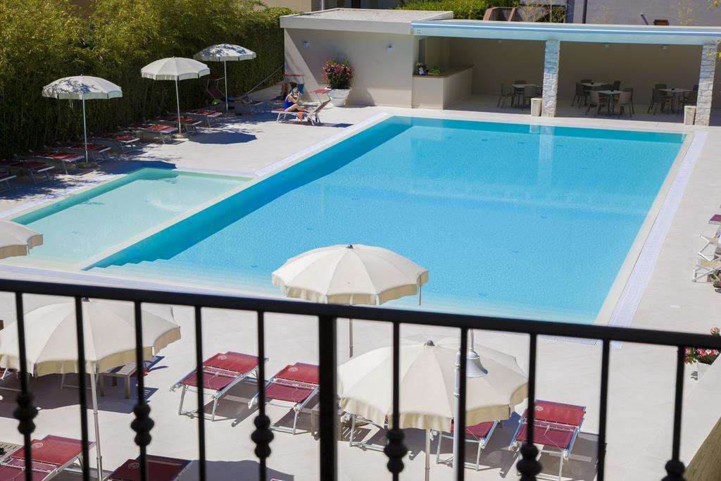 Hotel Giardino Suites And Spa - Нумана Удобства фото